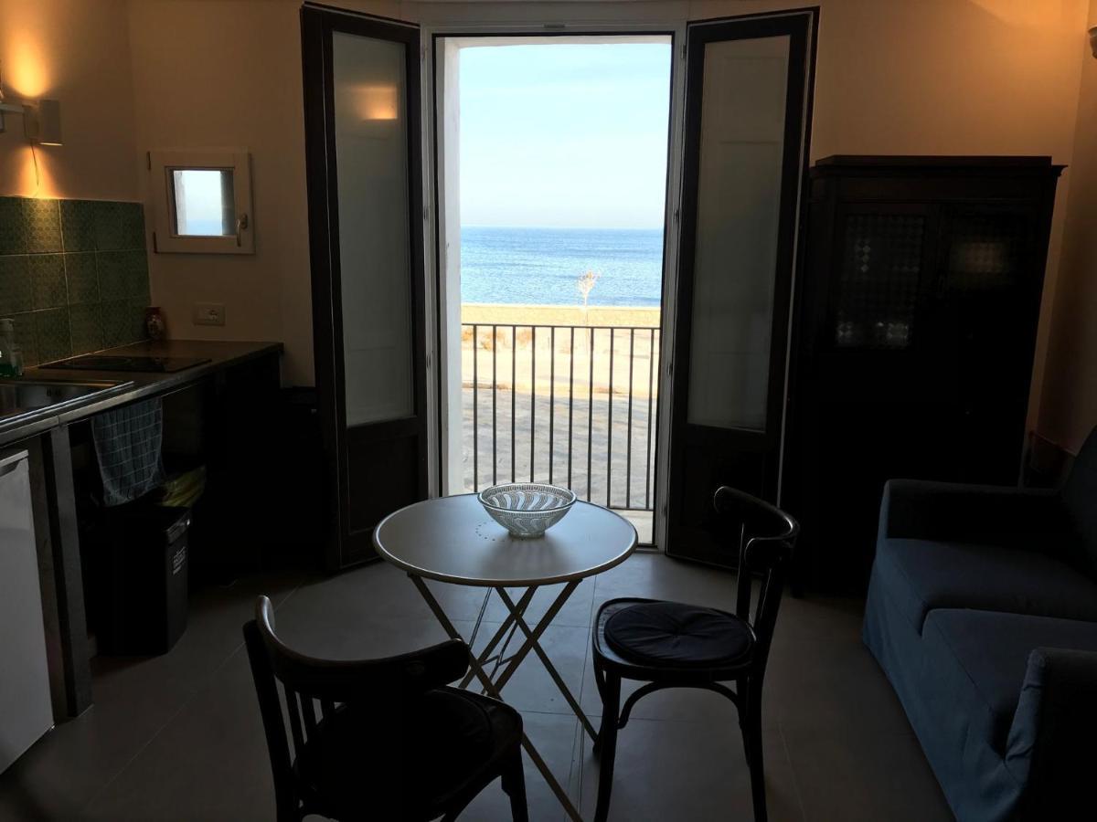 Ninfa Apartment The Window On The Mediterranean Trapani Exterior photo
